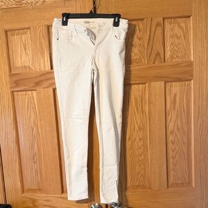 Old Navy White Rockstar Super Skinny Jeans